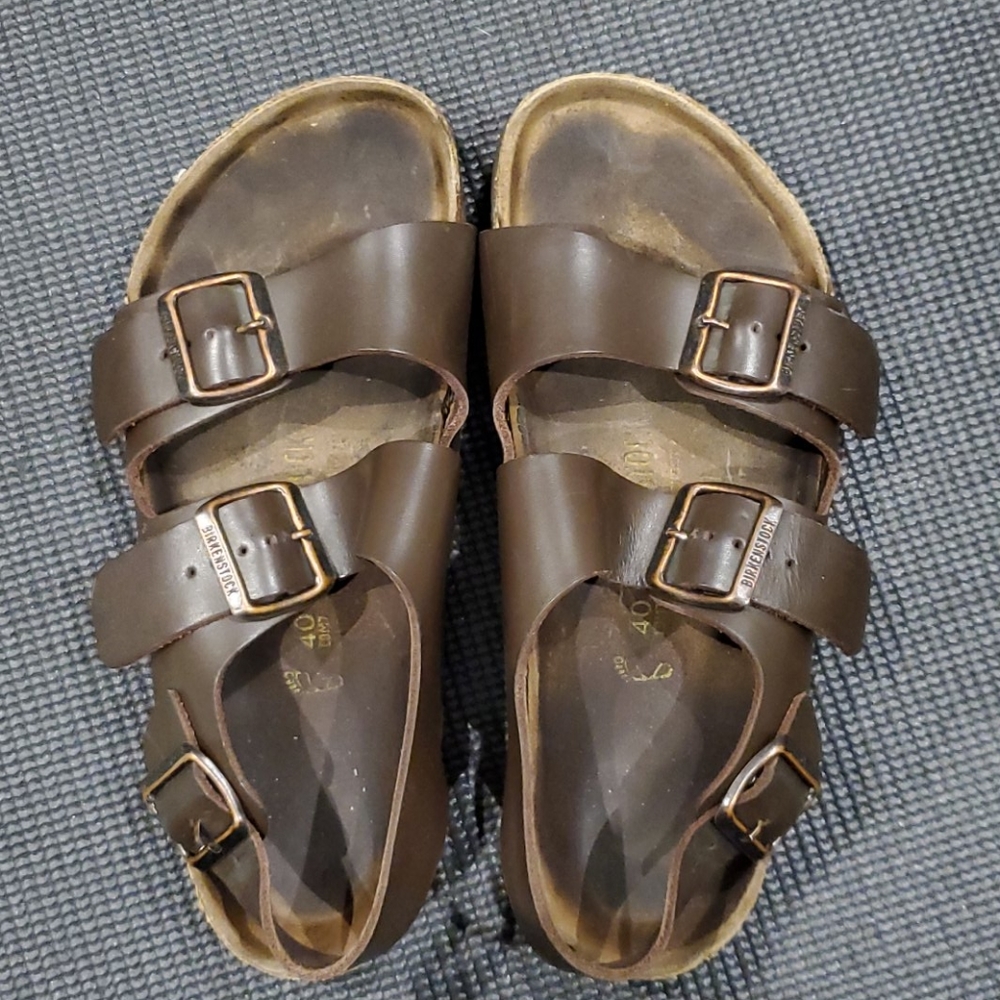 Birkenstock Size 40 Womens9 Mens 7 MILANO
